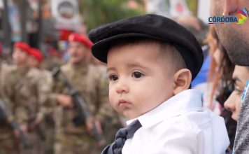 Villa Carlos Paz fue sede del desfile cívico – militar por el 25 de mayo